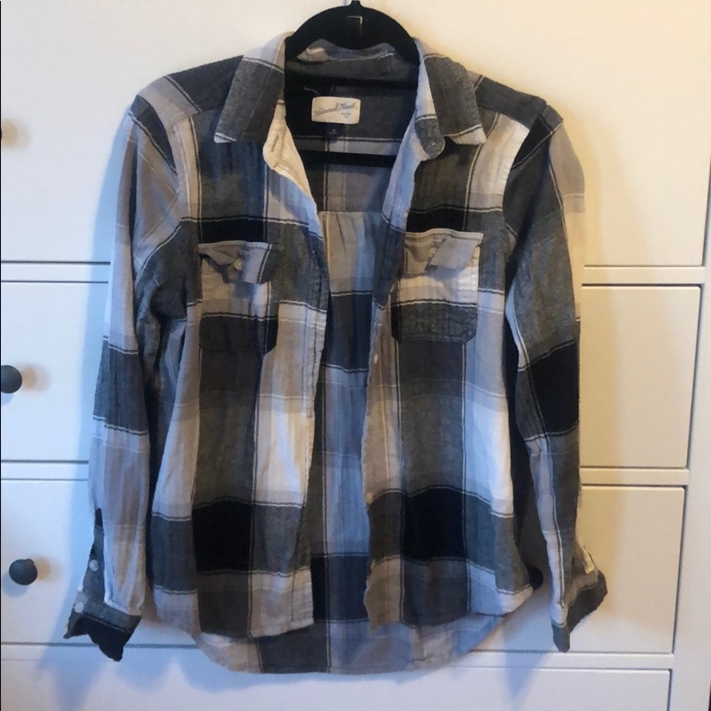 🛍 UNIVERSAL THREAD women’s flannel